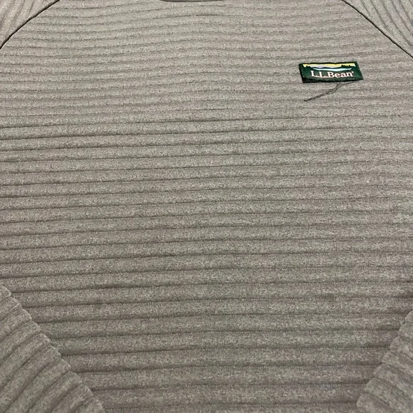L.L. Bean Gray Ribbed Crewneck with Green Trim - Picture 4 of 16